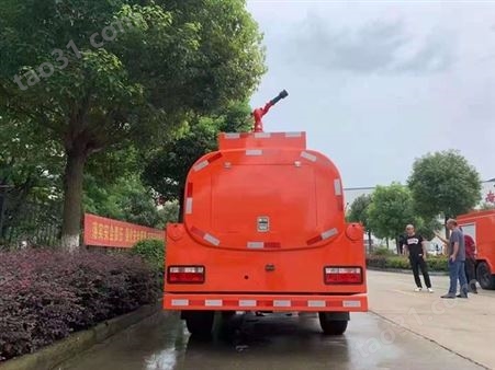 安徽装水2吨的森林消防车图片展示