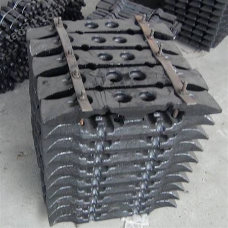 牛角刮板输送设备配件 锻造牛角刮板型号 煤矿用牛角刮板