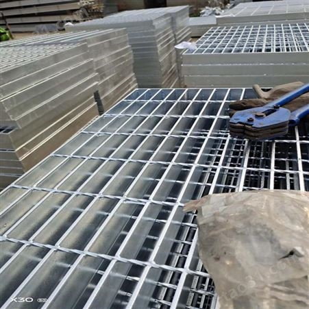 脚踏板钢格栅 镀锌沟盖网格板 化工厂平台钢格板 林欢金属