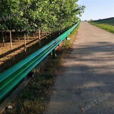 GR-A-2E波形梁护栏板 厂家现货供应陕西护栏板 商洛乡村路防护栏