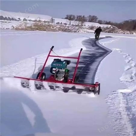 学校道路除雪设备扫雪机 小型强力扫雪机 道路积雪清理扫雪机价格