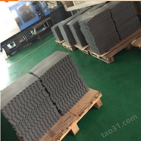 上海一东注塑地板工厂订制塑胶耐磨地胶垫PVC塑料板注塑加工生产现货供应