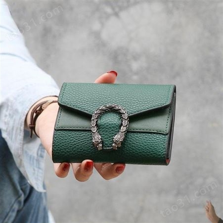 新款欧美女士绿色钱包短款三折女零钱包卡包皮夹迷你多卡位