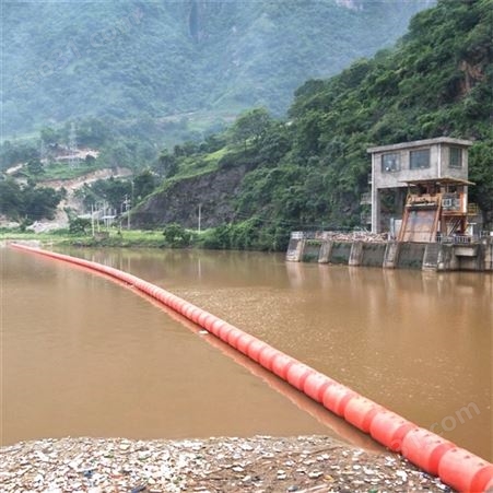 水电站大坝前面拦截垃圾用浮筒式拦污排
