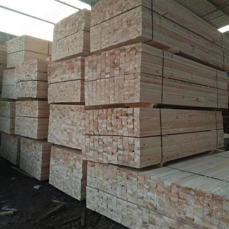 工地建筑木方 呈果木业 耐磨3x4建筑木方批发