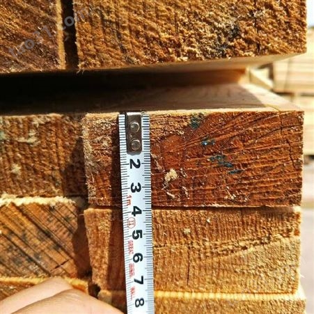 呈果木业5*7辐射松木方定制-工程辐射松木方规格尺寸
