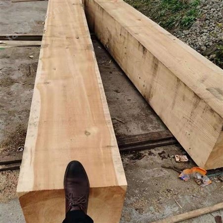 呈果木业 各种规格定制铁杉建筑木方 工地建筑木方厂家报价