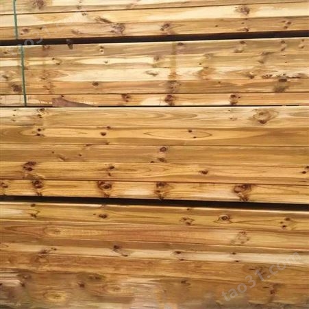 工地木方 12x12白松工地木方山东厂家批发呈果木业